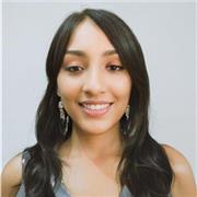 Docente de informática imparte clases de enseñanza de las Tic's